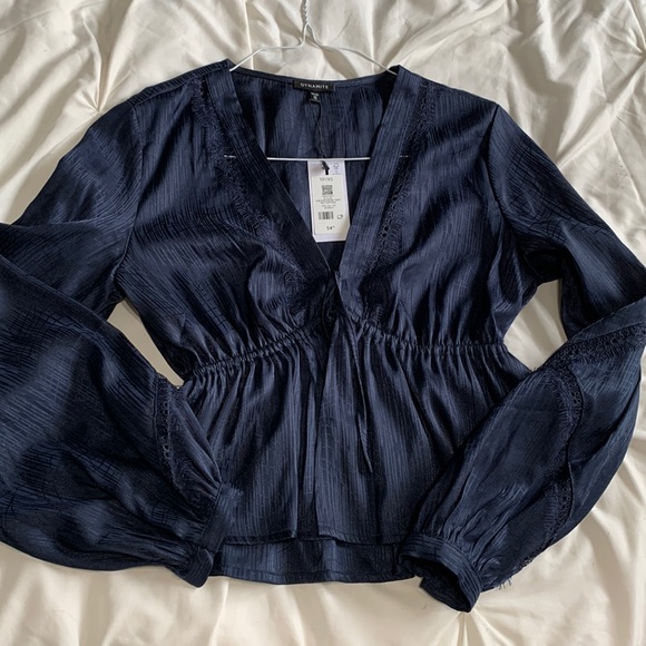 Blue blouse - Picture 1 of 6